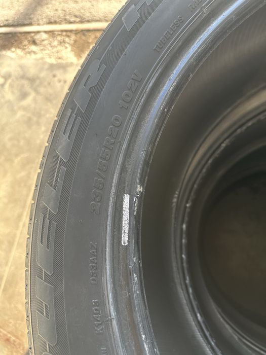 Bridgestone Dueler H/L 235/55 r20