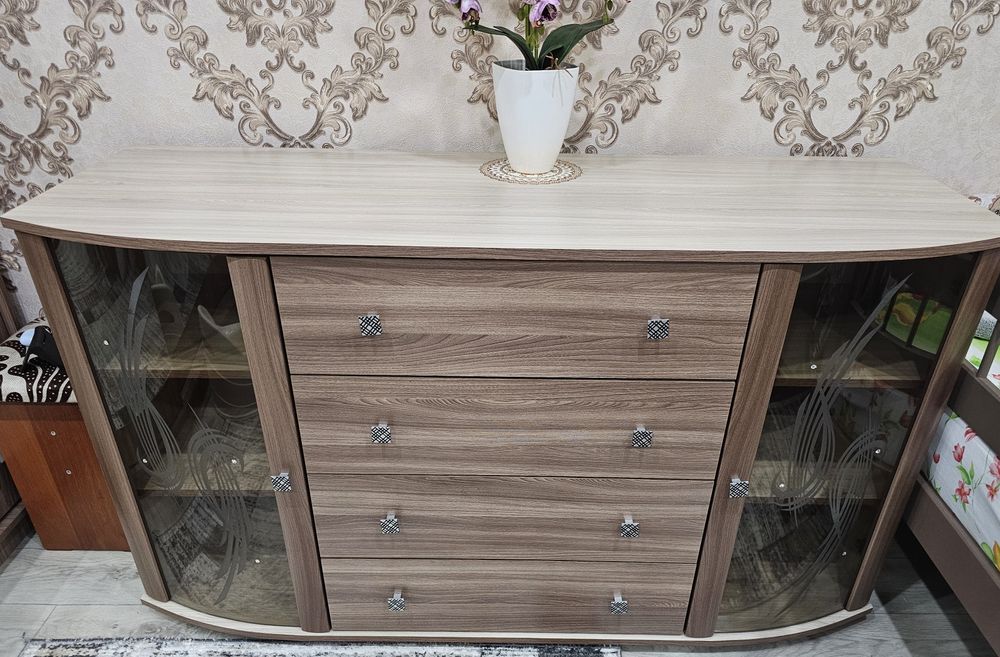 Комод ( два комода)