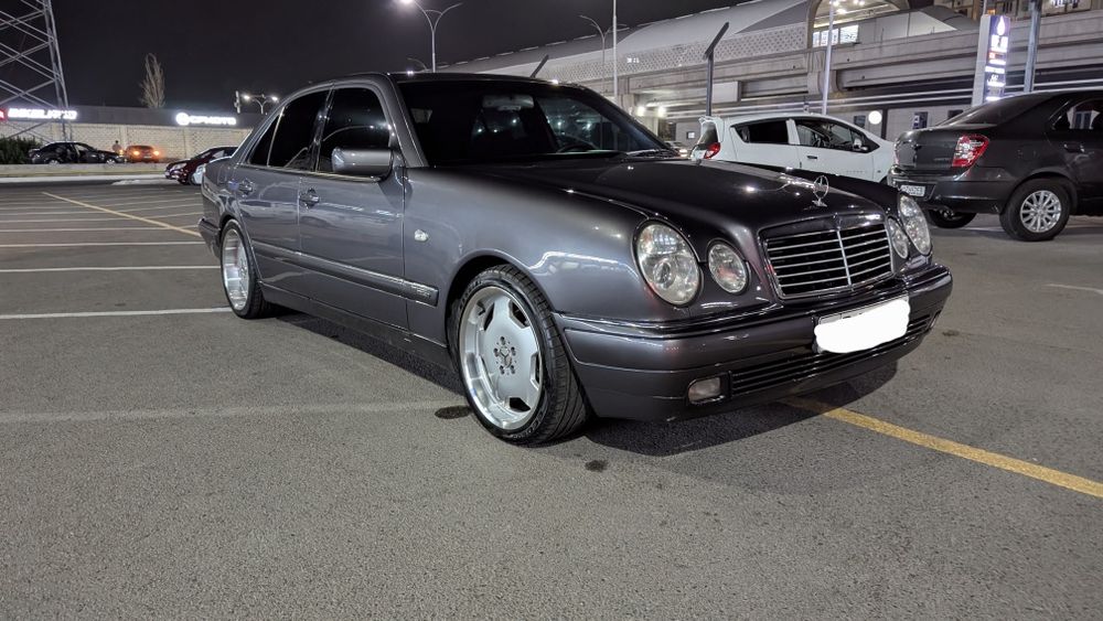 Mercedes Benz w210 3.2