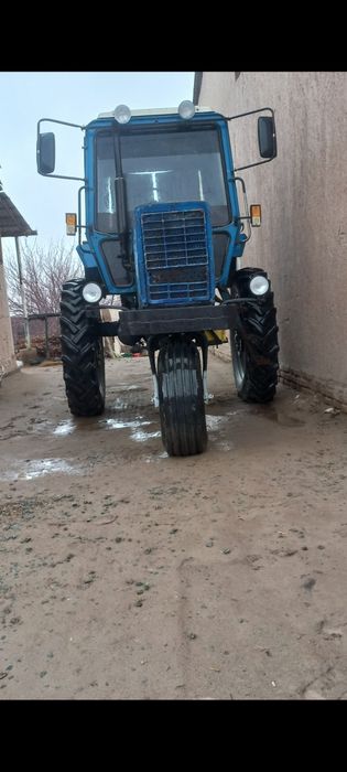 Traktor MTZ 80 sotiladi