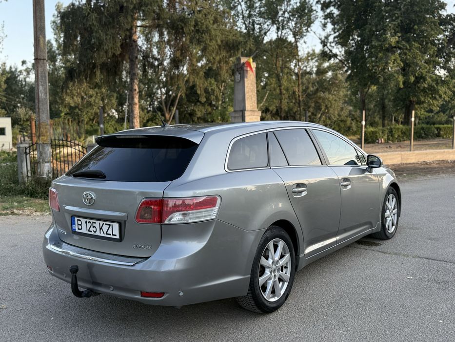 Toyota Avensis 2.0 D-4D 126 cp euro 5