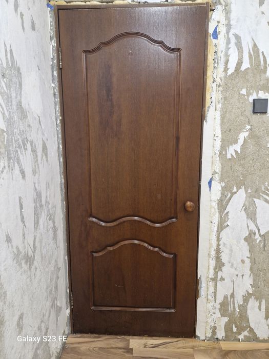 Продам межкомнатные двери