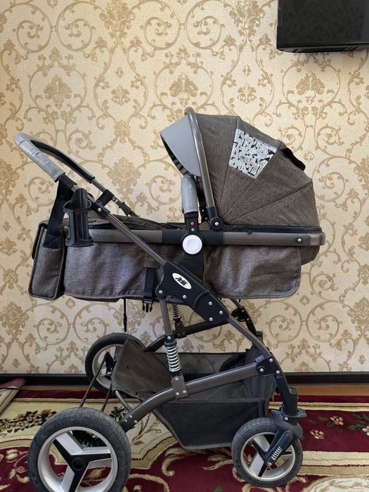 Коляска и люлька в комплекте Adil