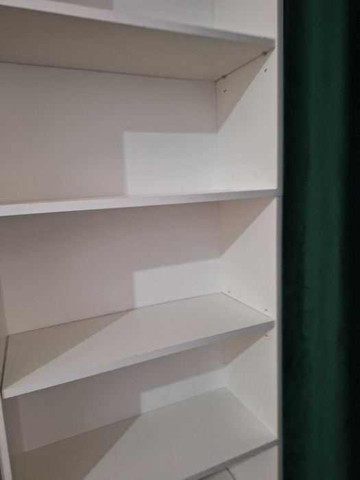 Стеллаж для книг