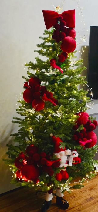 Продам елку 180 см