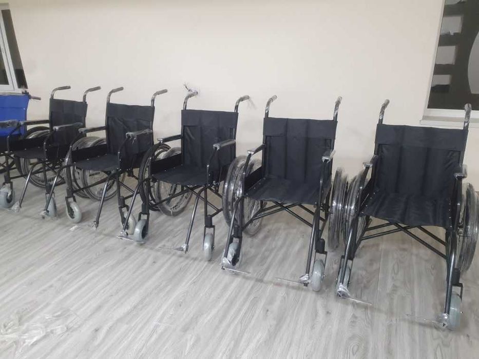 г.
Nogironlar aravasi:кресло коляска:инвалидная коляска

10