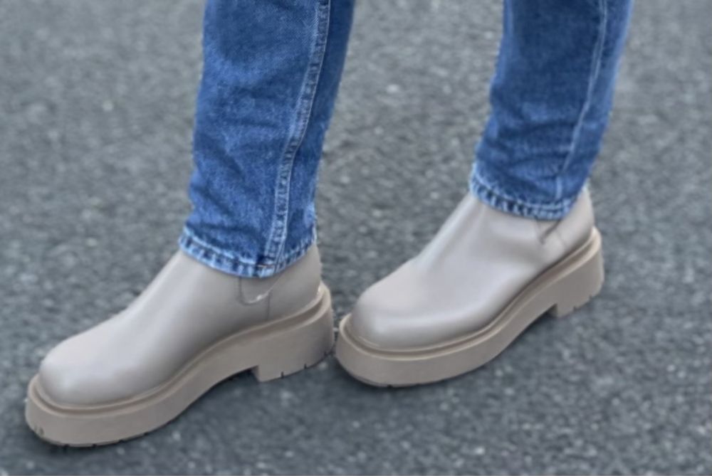 Боти Челси H&M.