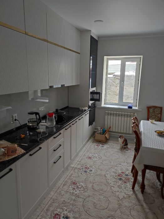 Продается Дом пяти комнатная