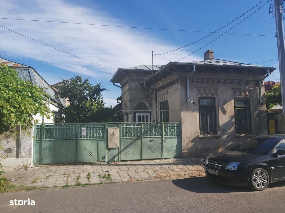 Proprietar vand imobil liber situat in Braila Str. Stefan cel Mare 515