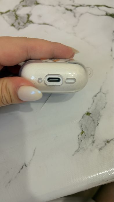 Наушники airpods 4