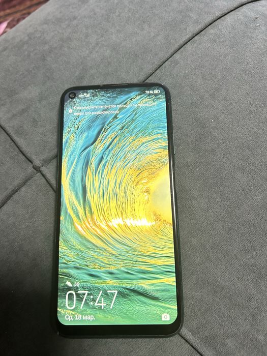 Продам Смартфон Huawei