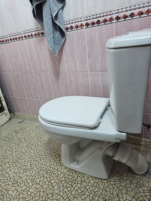 Унитаз в отличном состоянии