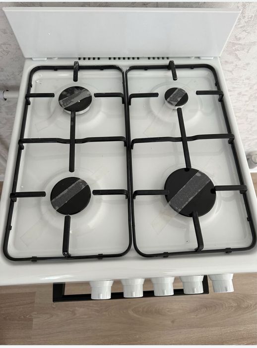 Газовая плита с духовкой