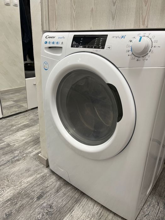 Пералня със сушилня