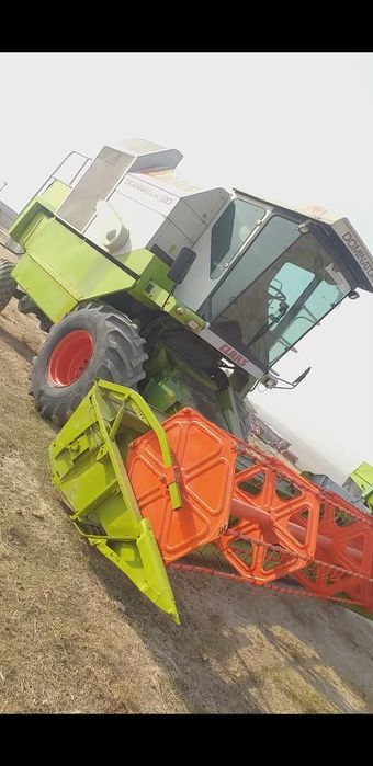 Claas Dominator 130