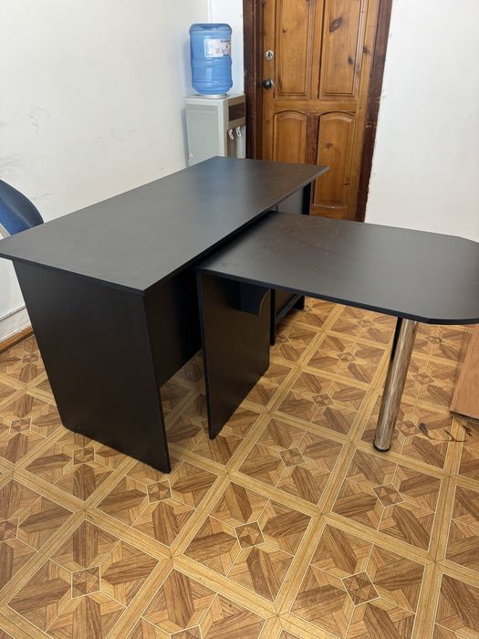 Продам стол с приставкой