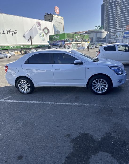 Chevrolet Cobalt 2015 — 3