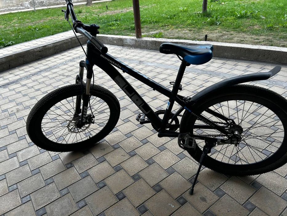 Велосипед 2-х колесный, подойдет ребенку 8-13 лет.