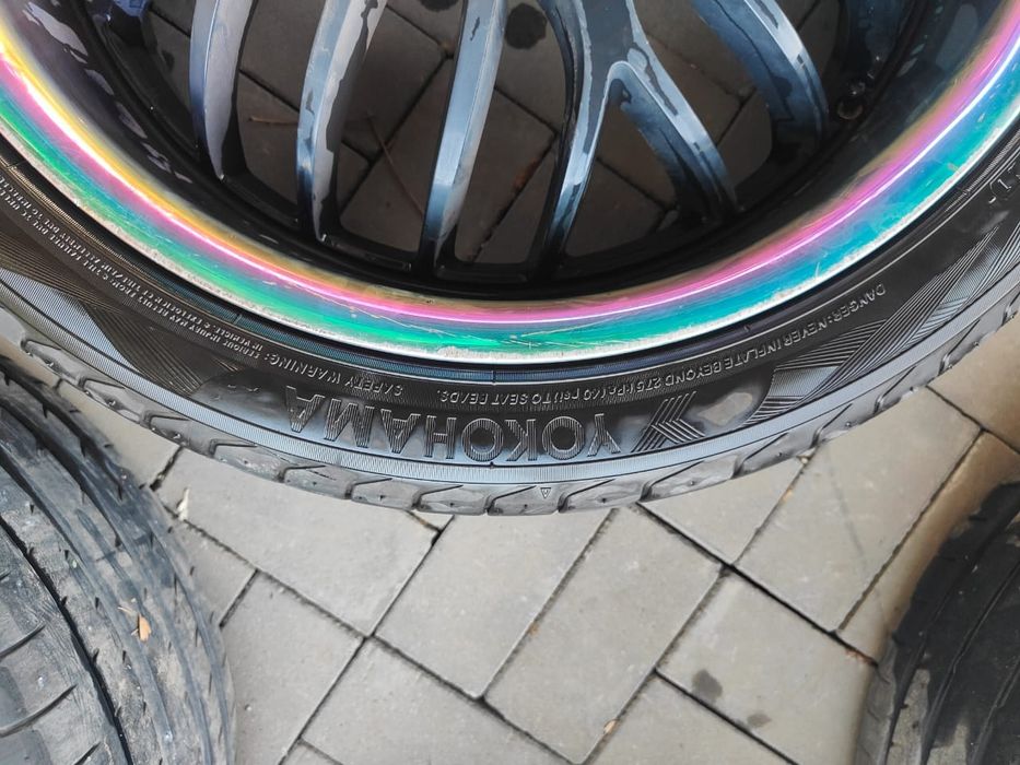 Продам диски R20 с шинами 245/40/20