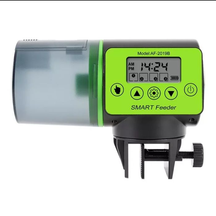 Автоматична хранилка за аквариумни риби с голям резервоар