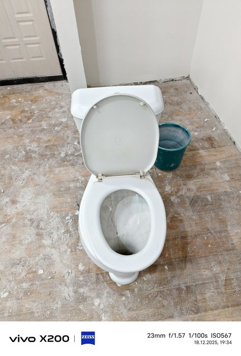 Продам унитаз бу