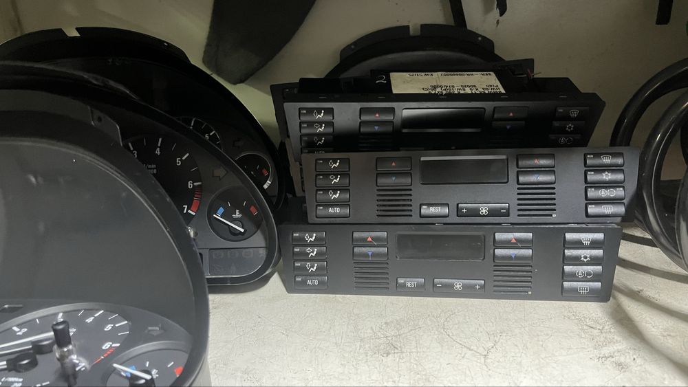 Продам привозные запчасти на бмв е39