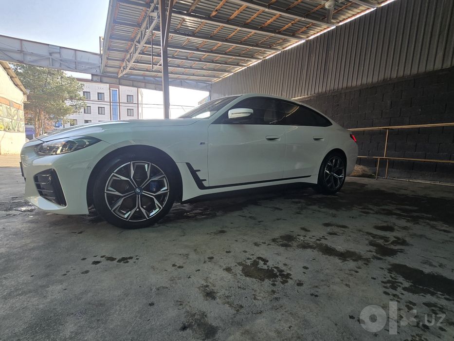 BMW i4 edrive 40 M paket