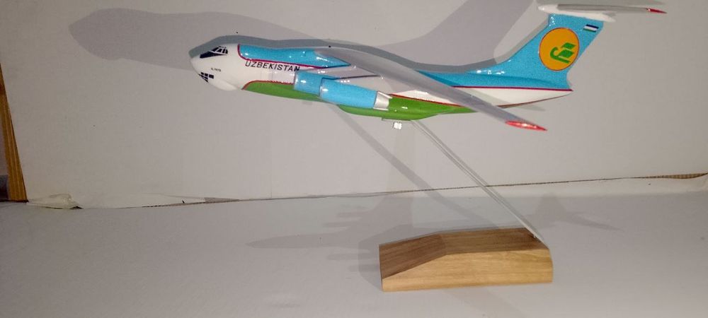 Самолёт колекциони модел
