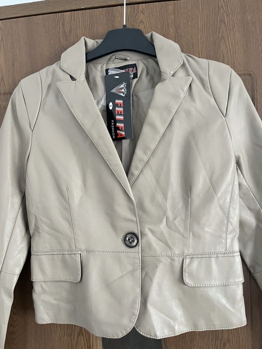 Taior  femei marimea S