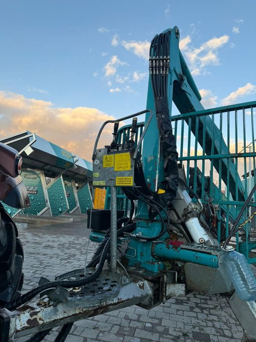 Vand ansamblu tractor si remorca forestiera