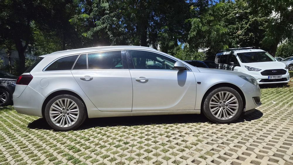 Vând Opel Insignia - B20dth