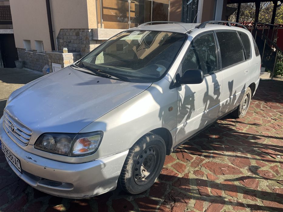 Toyota picnic 2.2 (цял автомобил)