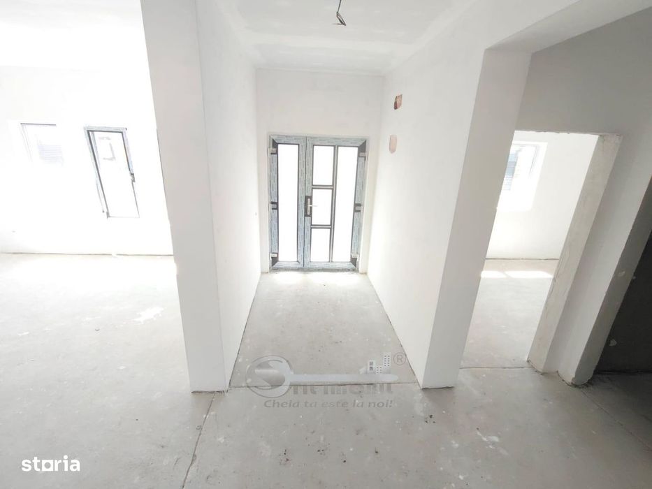 Case Mediteraneene, COMISION 0% – 4 Camere, 2 bai, Geam la baie