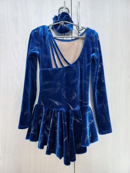 Продам платье для фигуриста