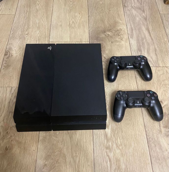 Продам прошитую PS4 1tb Каспи0/0/12
