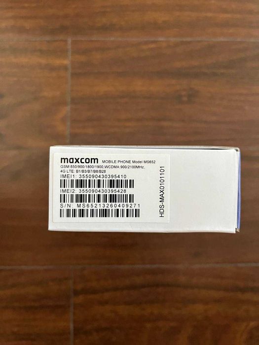 Telefon mobil Maxcom MS652