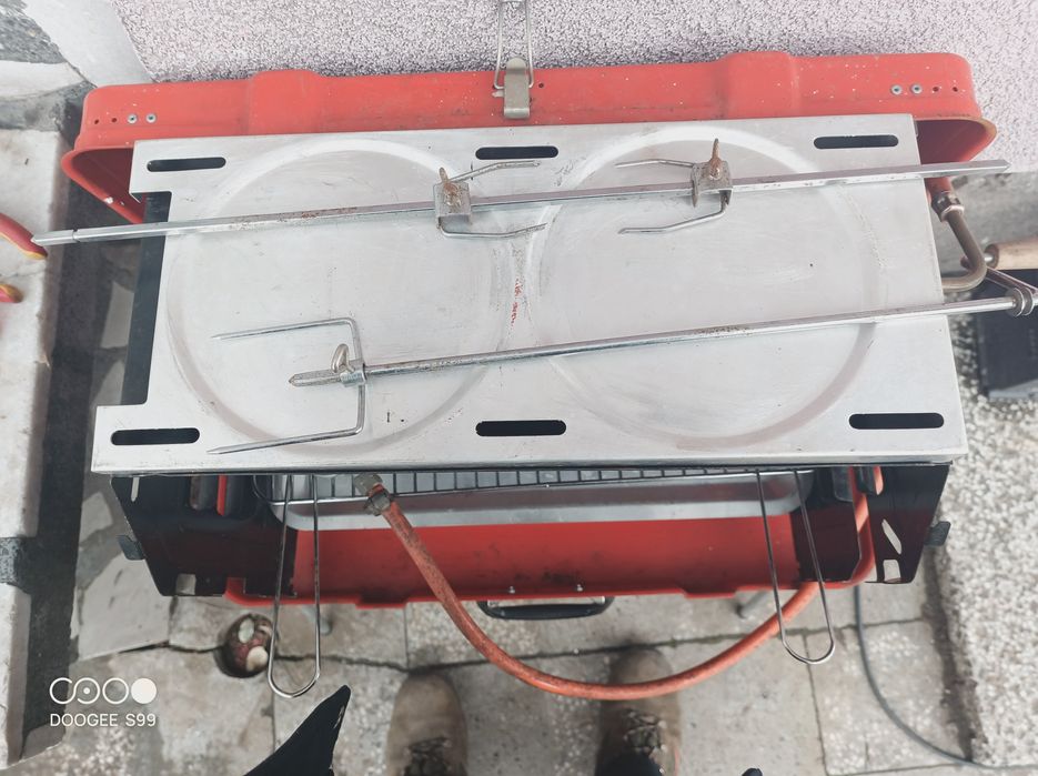 Газово барбекю грил