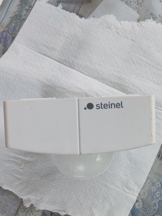 Vând senzor de mișcare steinel