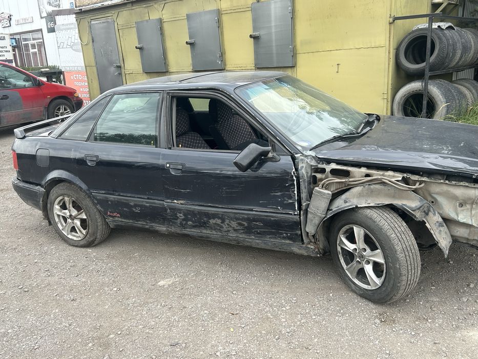 Продам ауди 80 б4