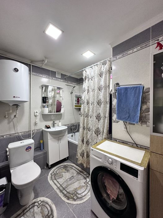 Продается 3х ком квартира , Бузар Жырау 65