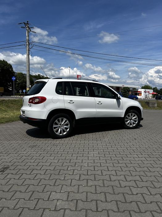Volkswagen Tiguan 2011 2.0 TDI BlueMotion