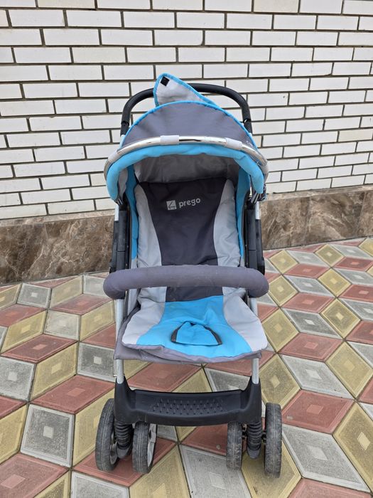 Продам детскую коляску раскладывающуюся