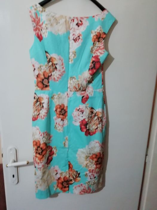 Дамска рокля официална нова