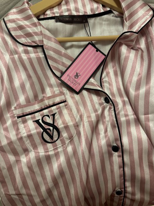 Pijama scurta din satin