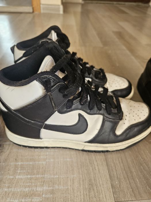 Маратонки Nike..