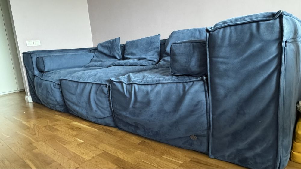 Мягкий диван синий