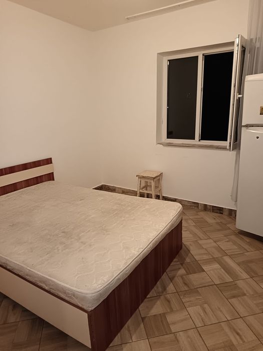 Vând garsoniera în Ploiești  Teleajan