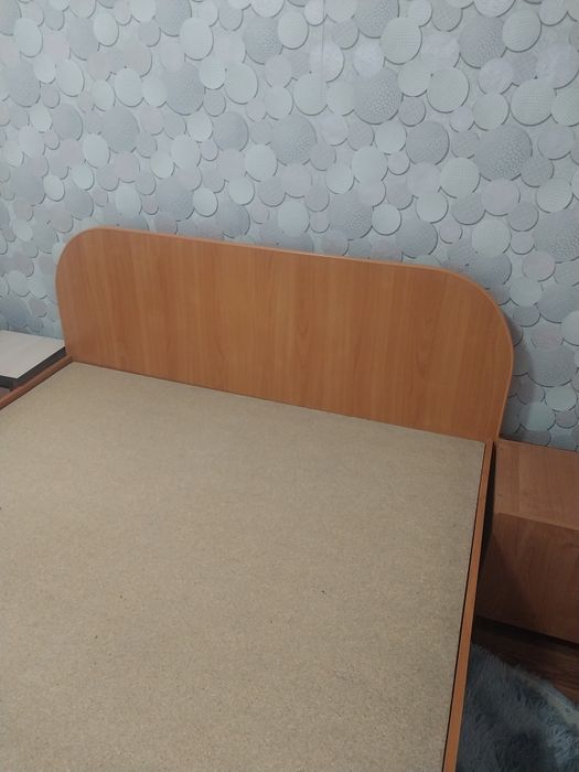 Кровать двуспальная