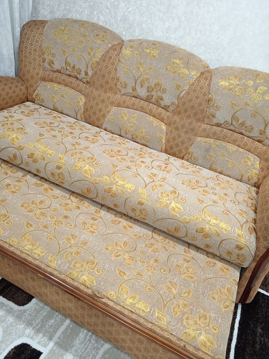 Диван +   1 кресло