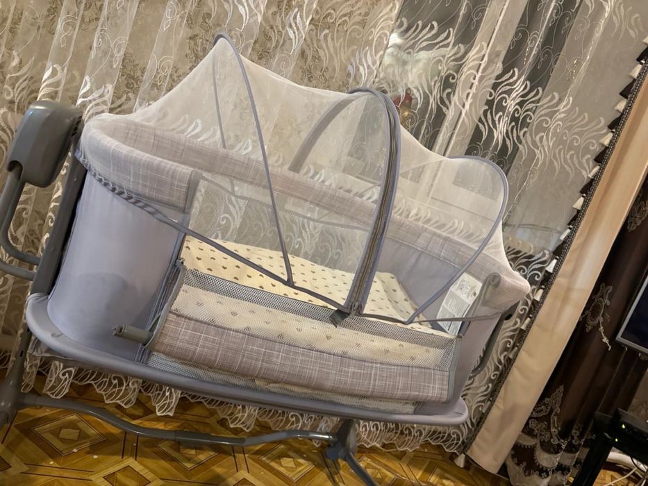 Детская кроватка